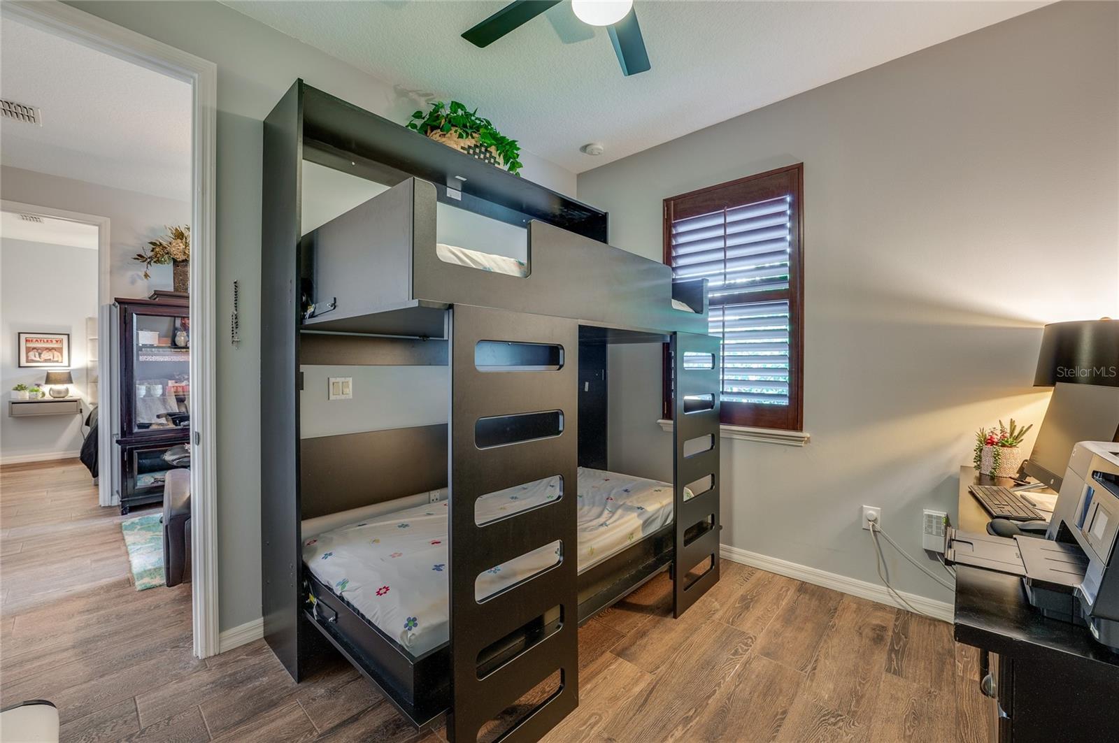 135 ANCONA AVE, DEBARY, FL, 32713