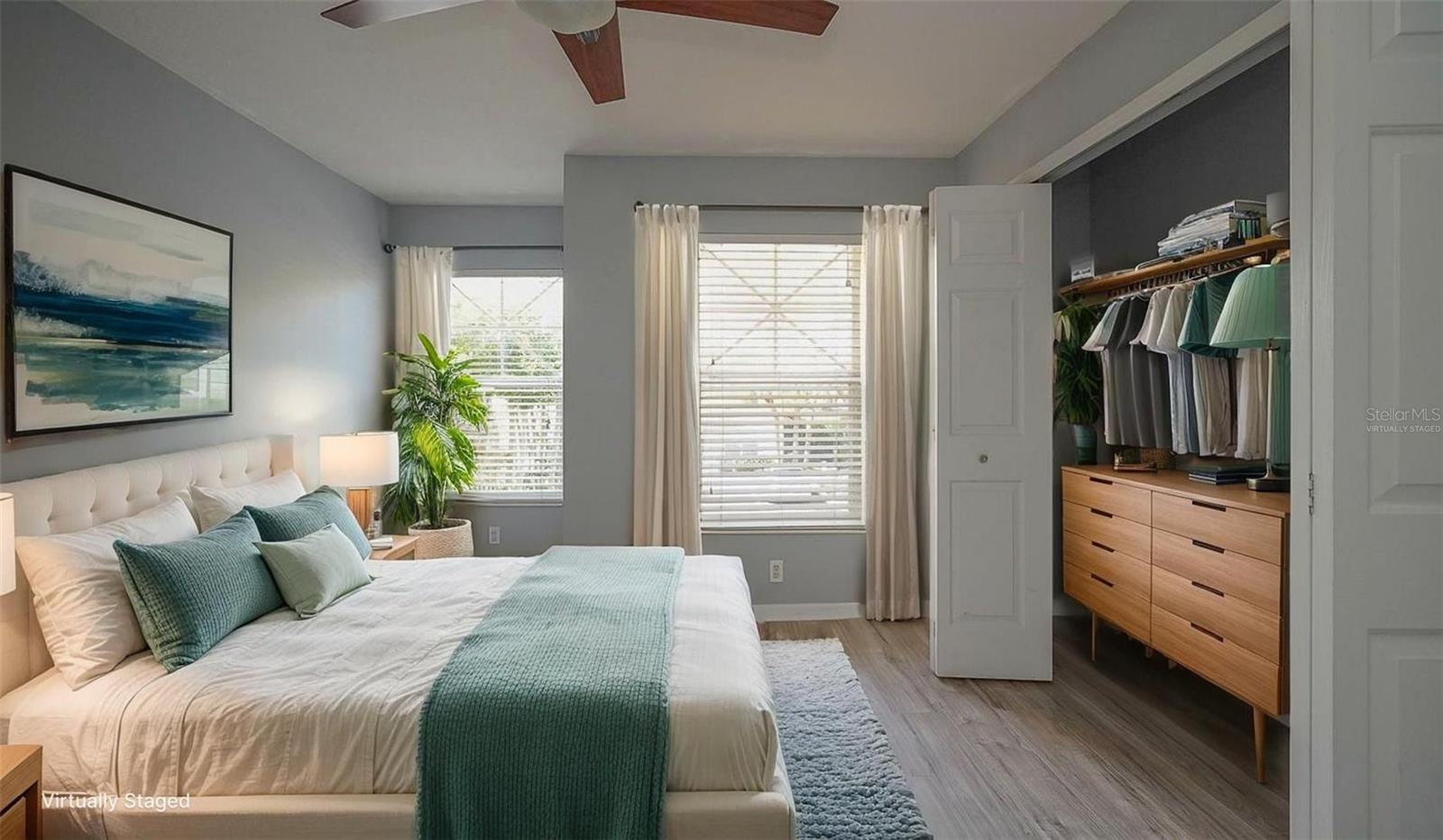 176 COQUINA BAY DR DR, ST PETERSBURG, FL, 33705