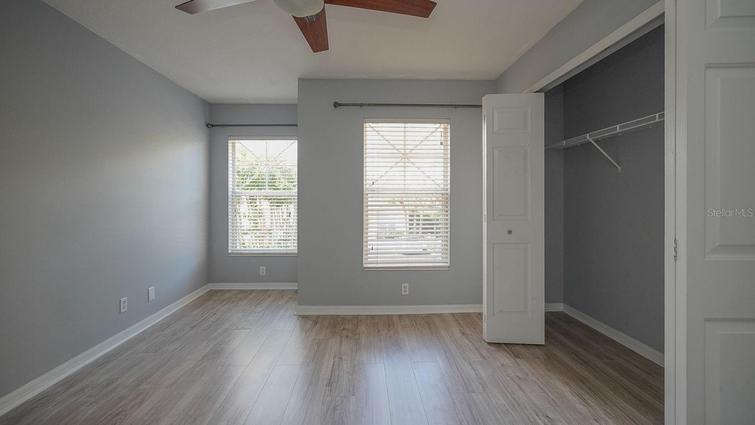 176 COQUINA BAY DR DR, ST PETERSBURG, FL, 33705