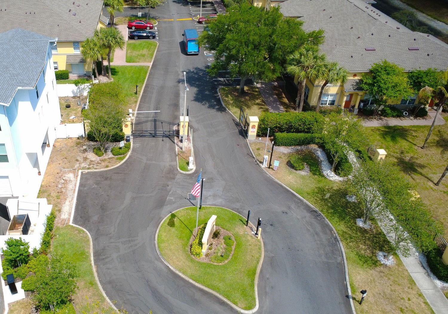 176 COQUINA BAY DR DR, ST PETERSBURG, FL, 33705