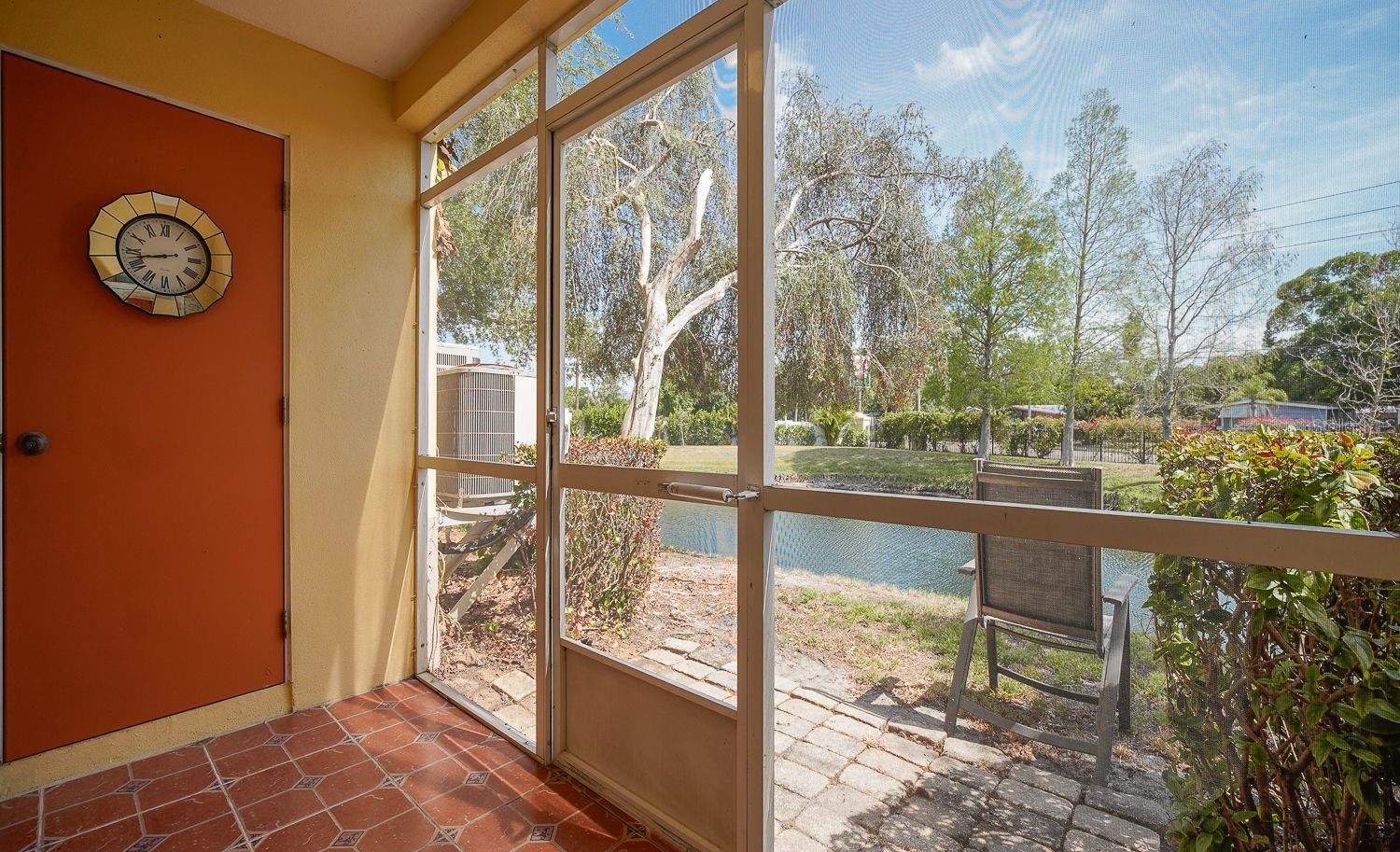 176 COQUINA BAY DR DR, ST PETERSBURG, FL, 33705