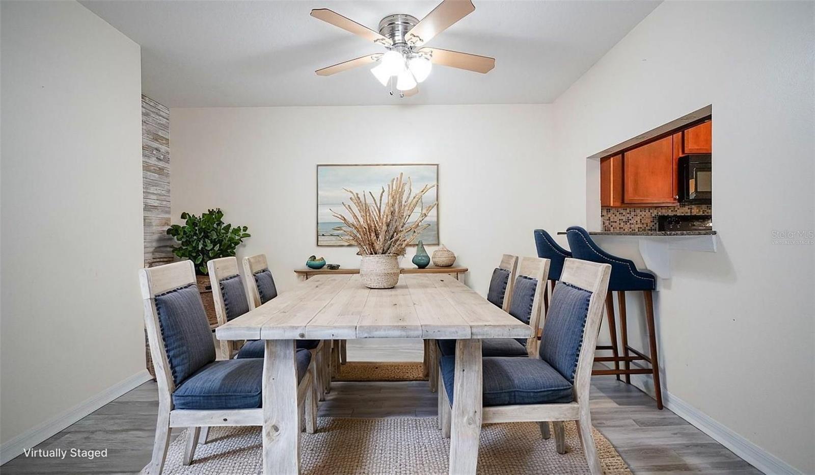 176 COQUINA BAY DR DR, ST PETERSBURG, FL, 33705