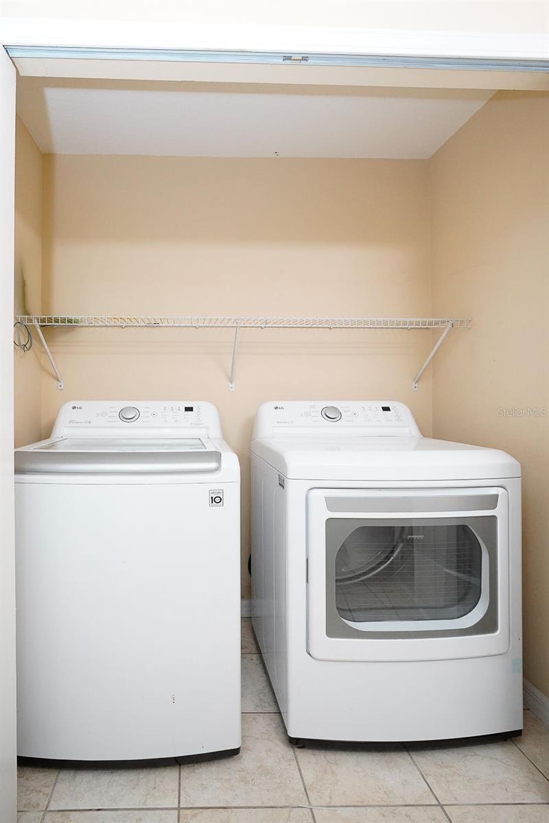 176 COQUINA BAY DR DR, ST PETERSBURG, FL, 33705