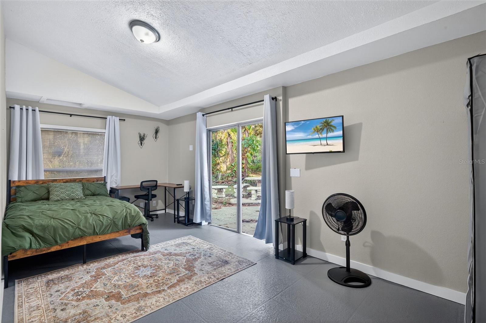 1941 BROWN RD, ALVA, FL, 33920