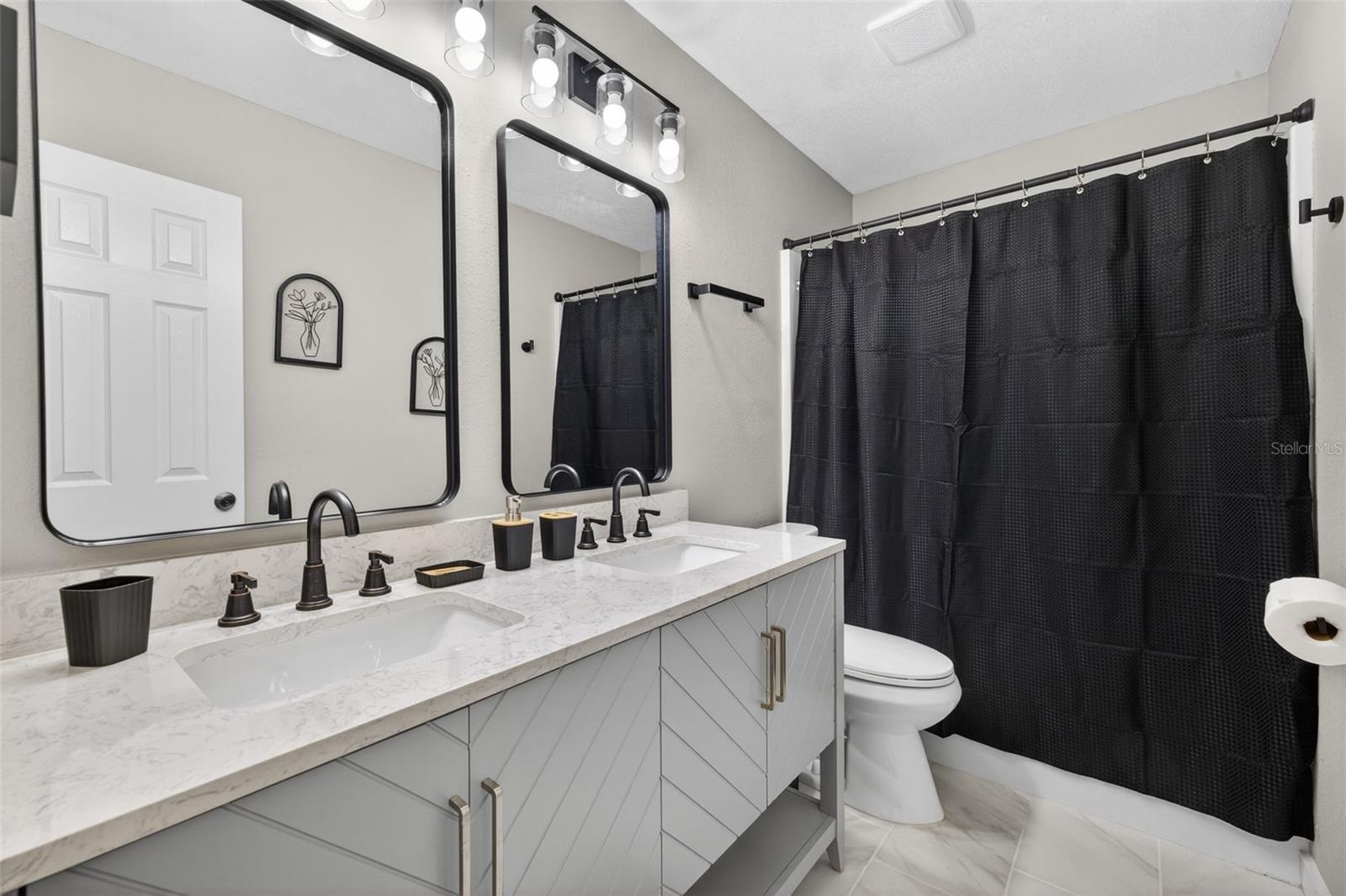 1941 BROWN RD, ALVA, FL, 33920