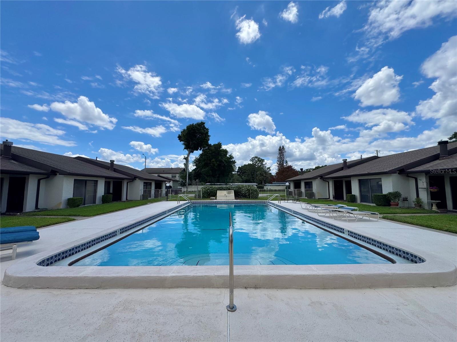 2410 HARTRIDGE POINT DR W, WINTER HAVEN, FL, 33881