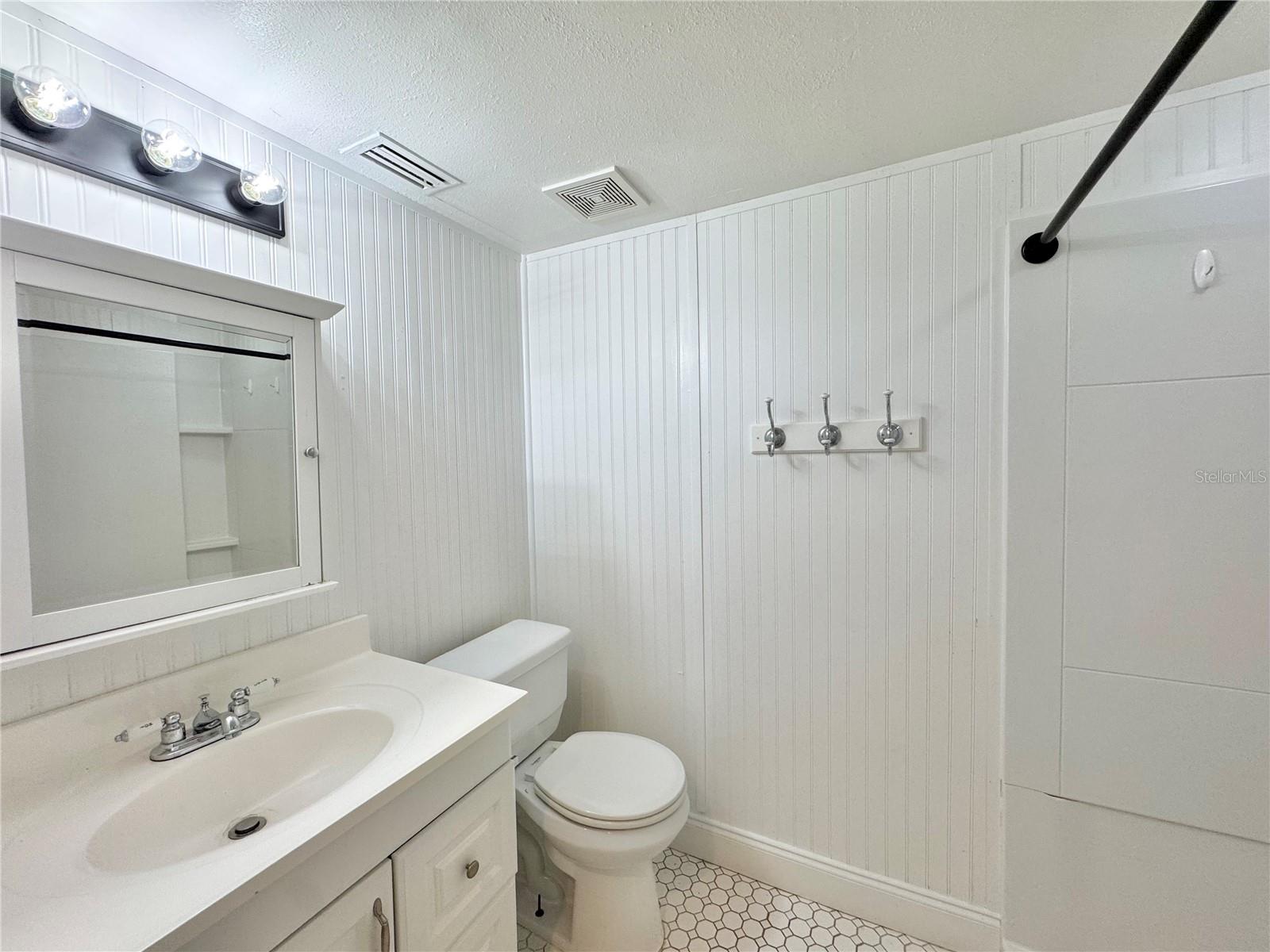 2410 HARTRIDGE POINT DR W, WINTER HAVEN, FL, 33881