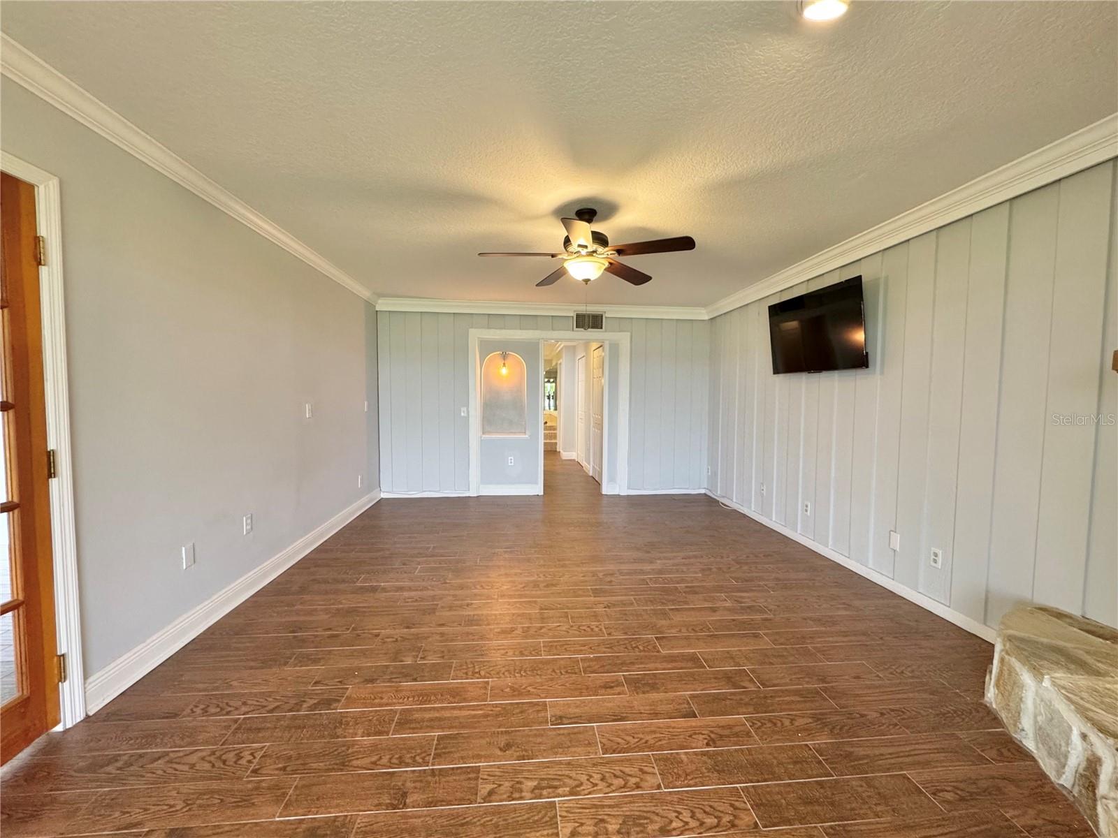 2410 HARTRIDGE POINT DR W, WINTER HAVEN, FL, 33881