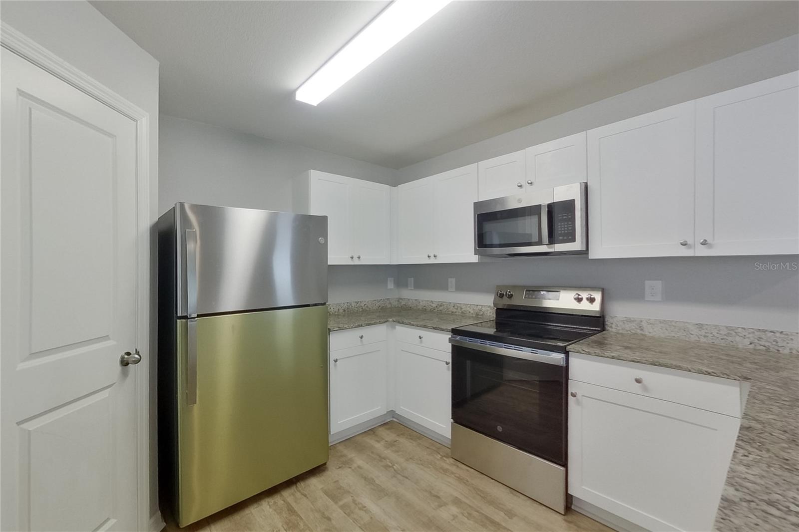 2227 NW 11TH CT, CAPE CORAL, FL, 33993