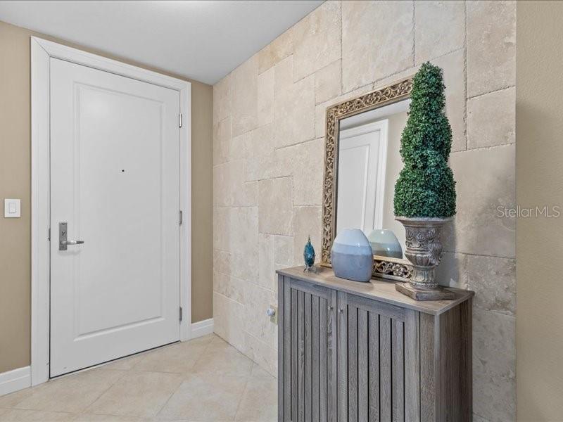 331 CLEVELAND ST #1702, CLEARWATER, FL, 33755