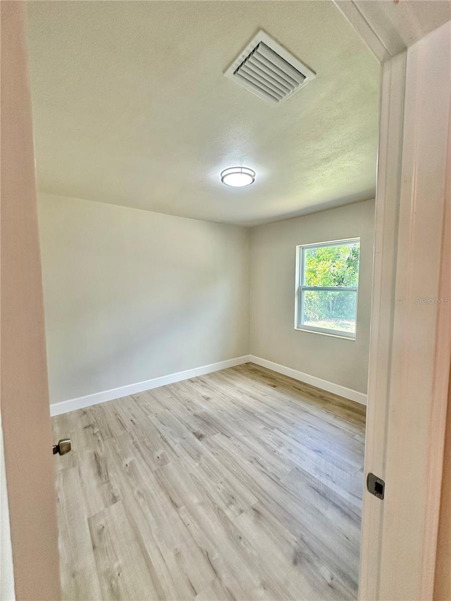 400 DALTON BLVD, PORT CHARLOTTE, FL, 33952