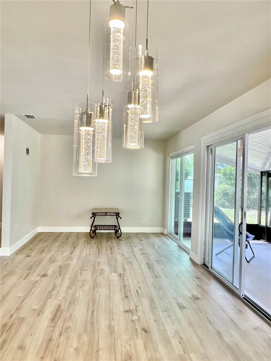 400 DALTON BLVD, PORT CHARLOTTE, FL, 33952