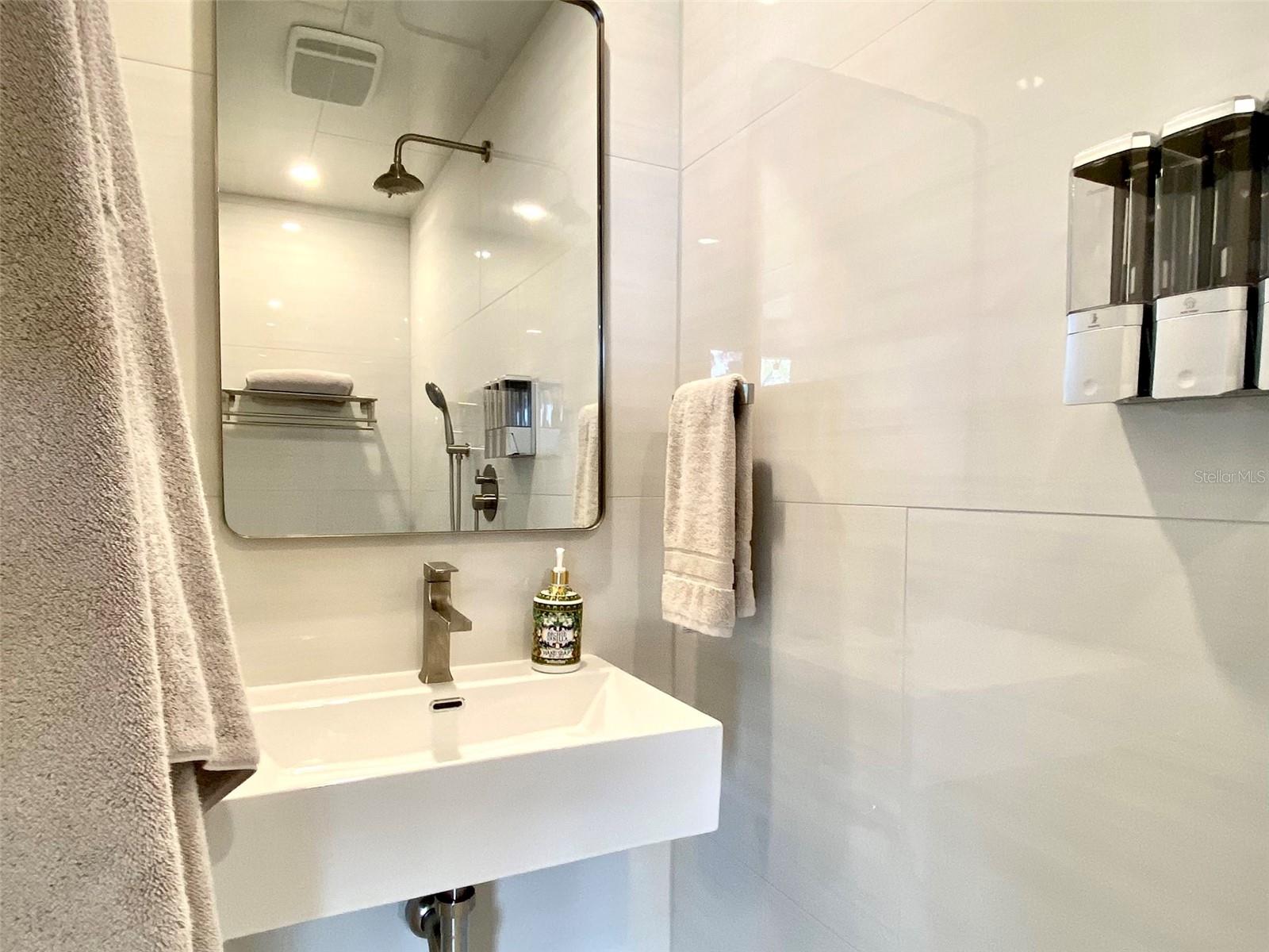 129 LAUREL OAK DR, LONGWOOD, FL, 32779