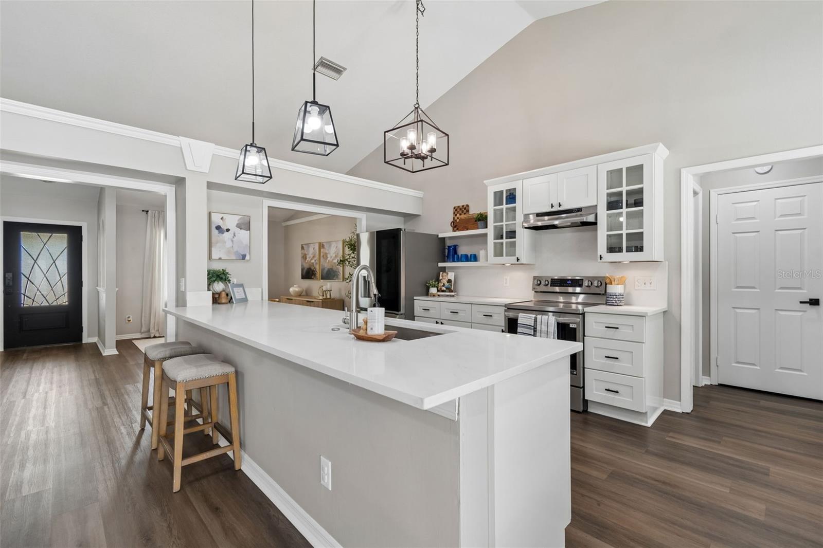 9735 CYPRESS POND AVE, TAMPA, FL, 33647