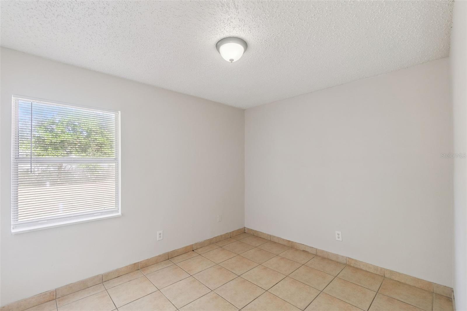 2853 SANFORD AVE, SANFORD, FL, 32773