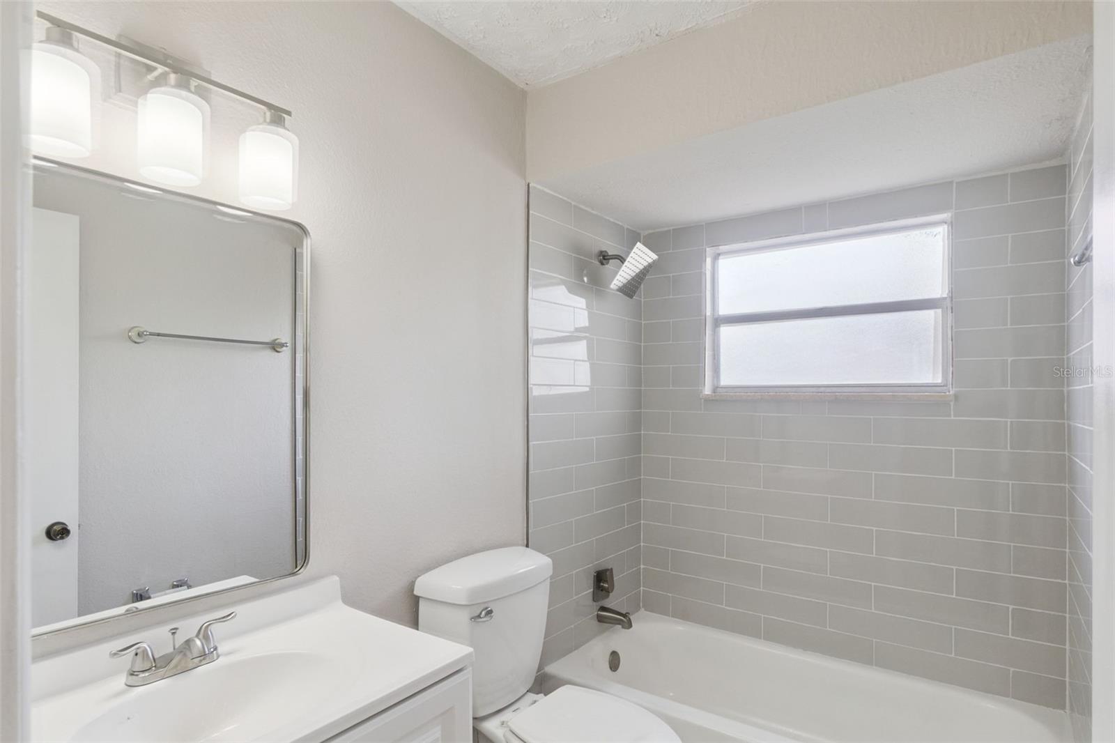 2853 SANFORD AVE, SANFORD, FL, 32773