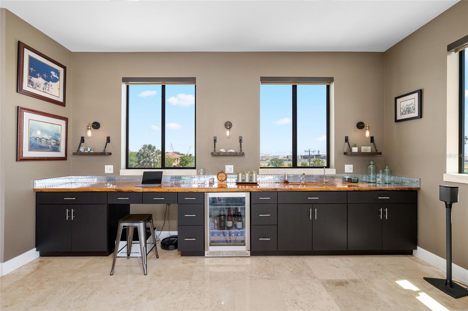 706 S DAVIS BLVD, TAMPA, FL, 33606