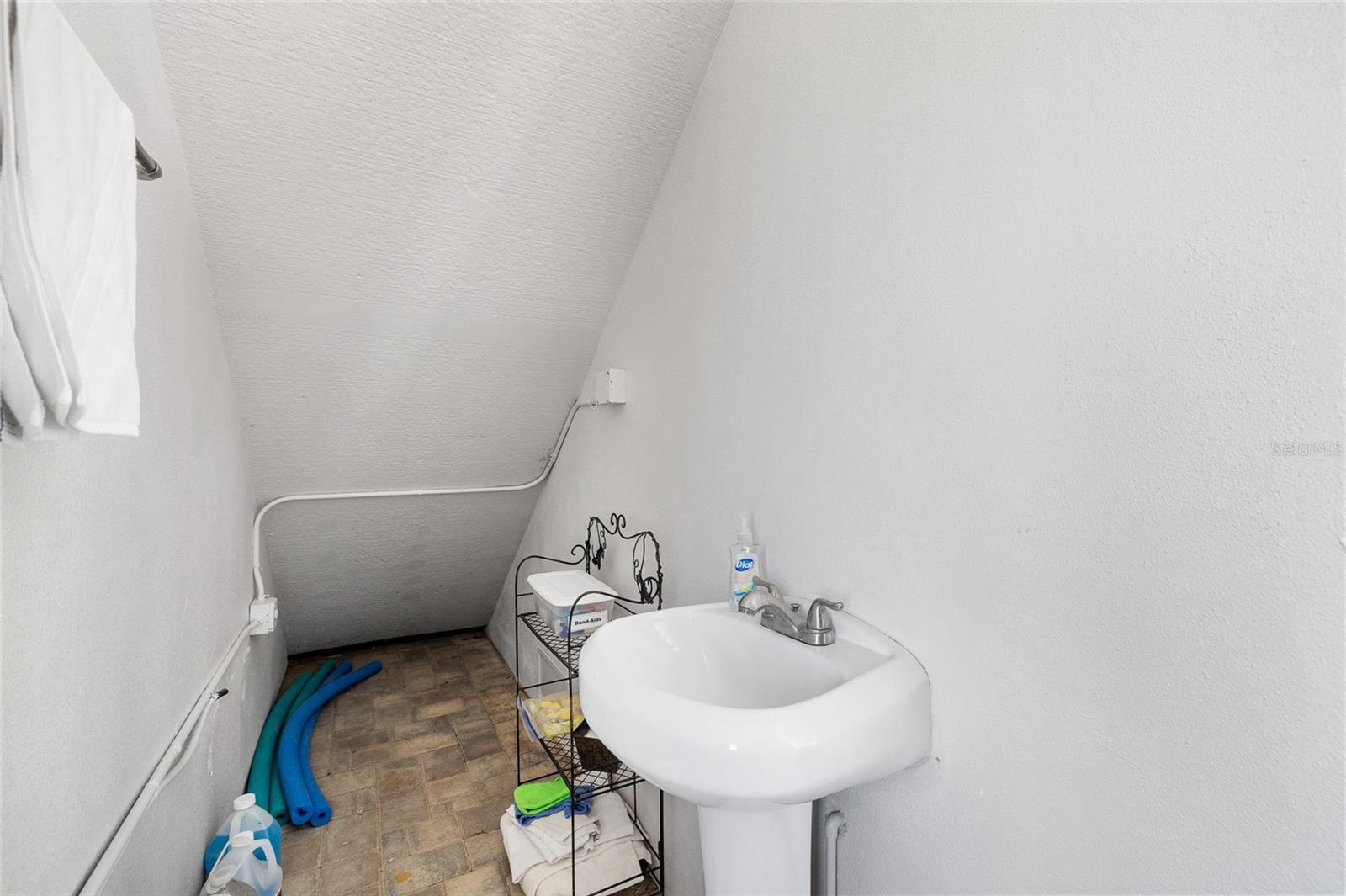 706 S DAVIS BLVD, TAMPA, FL, 33606