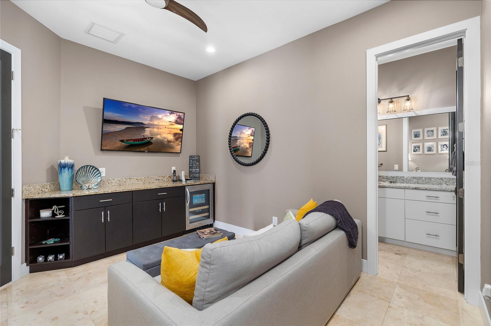 706 S DAVIS BLVD, TAMPA, FL, 33606