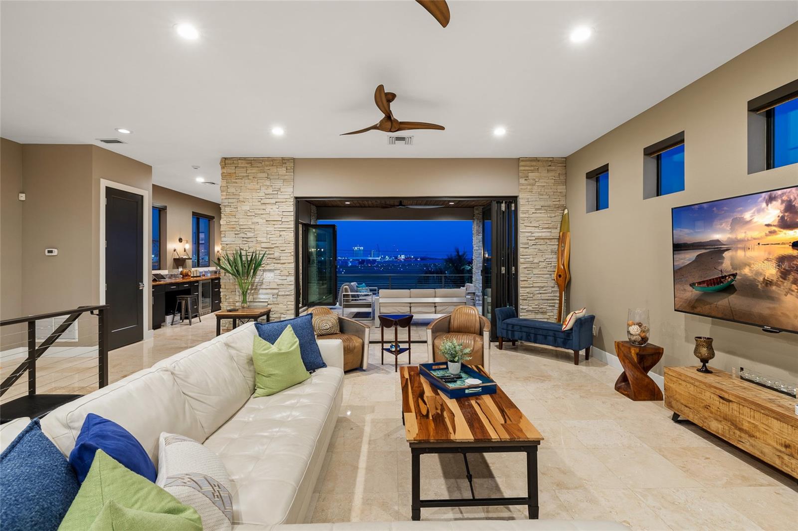 706 S DAVIS BLVD, TAMPA, FL, 33606