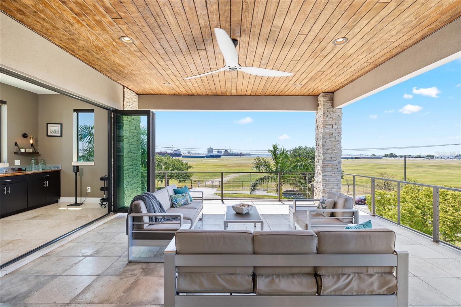 706 S DAVIS BLVD, TAMPA, FL, 33606