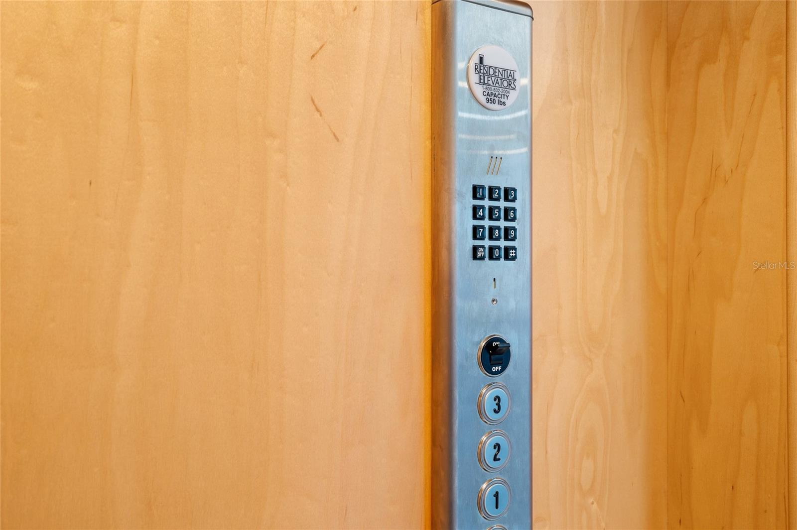 706 S DAVIS BLVD, TAMPA, FL, 33606