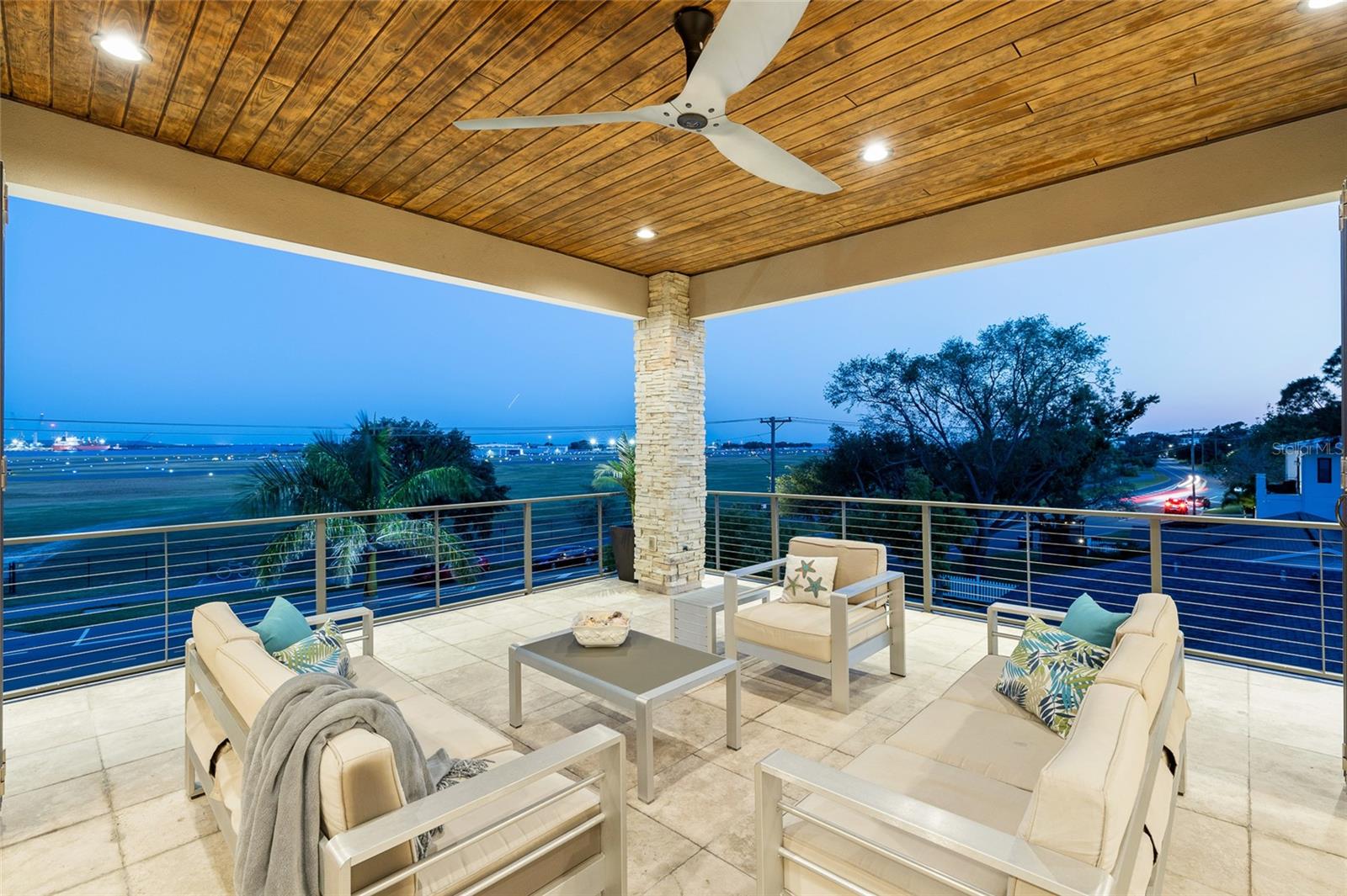 706 S DAVIS BLVD, TAMPA, FL, 33606