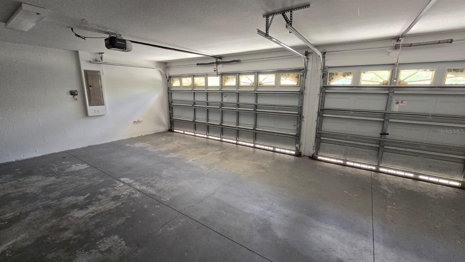 20018 OAKFLOWER AVE, TAMPA, FL, 33647