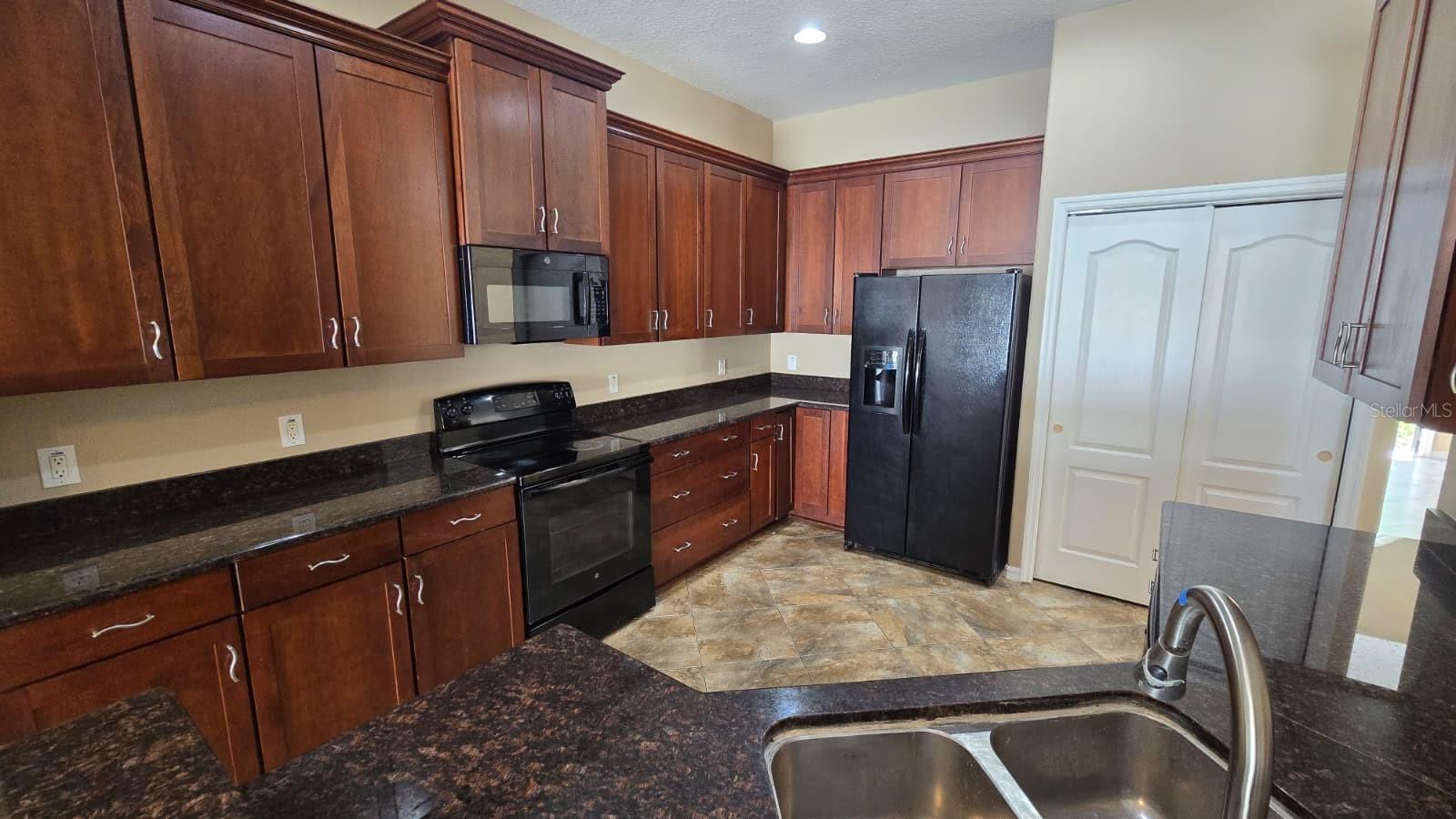 20018 OAKFLOWER AVE, TAMPA, FL, 33647