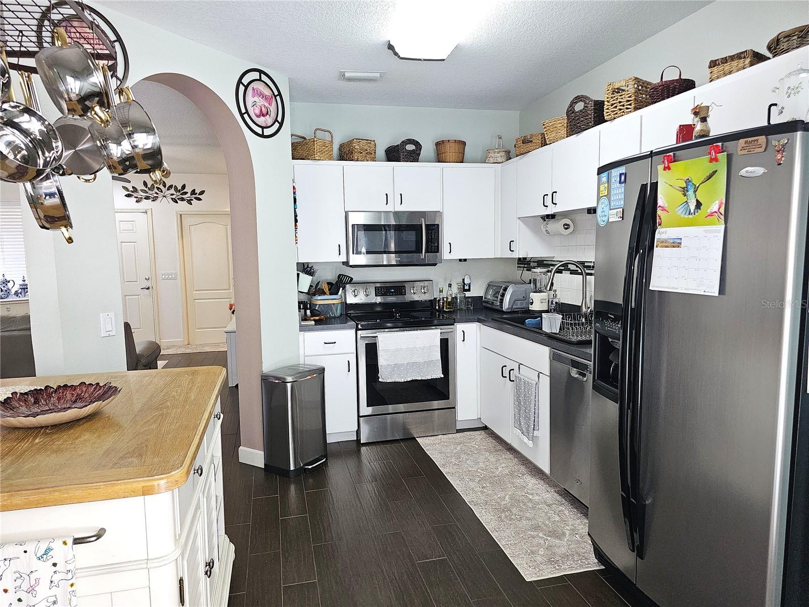 1613 MOSAIC FOREST DR, SEFFNER, FL, 33584