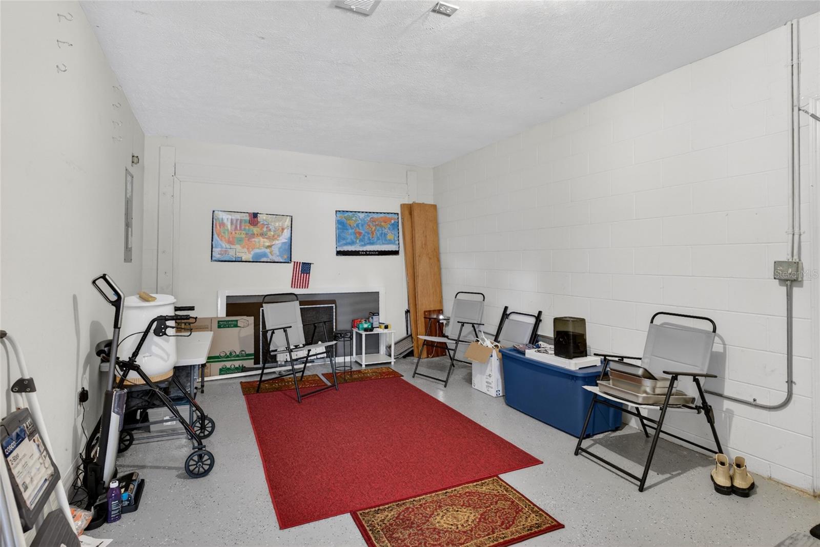 42 LARCH RADL, OCALA, FL, 34480
