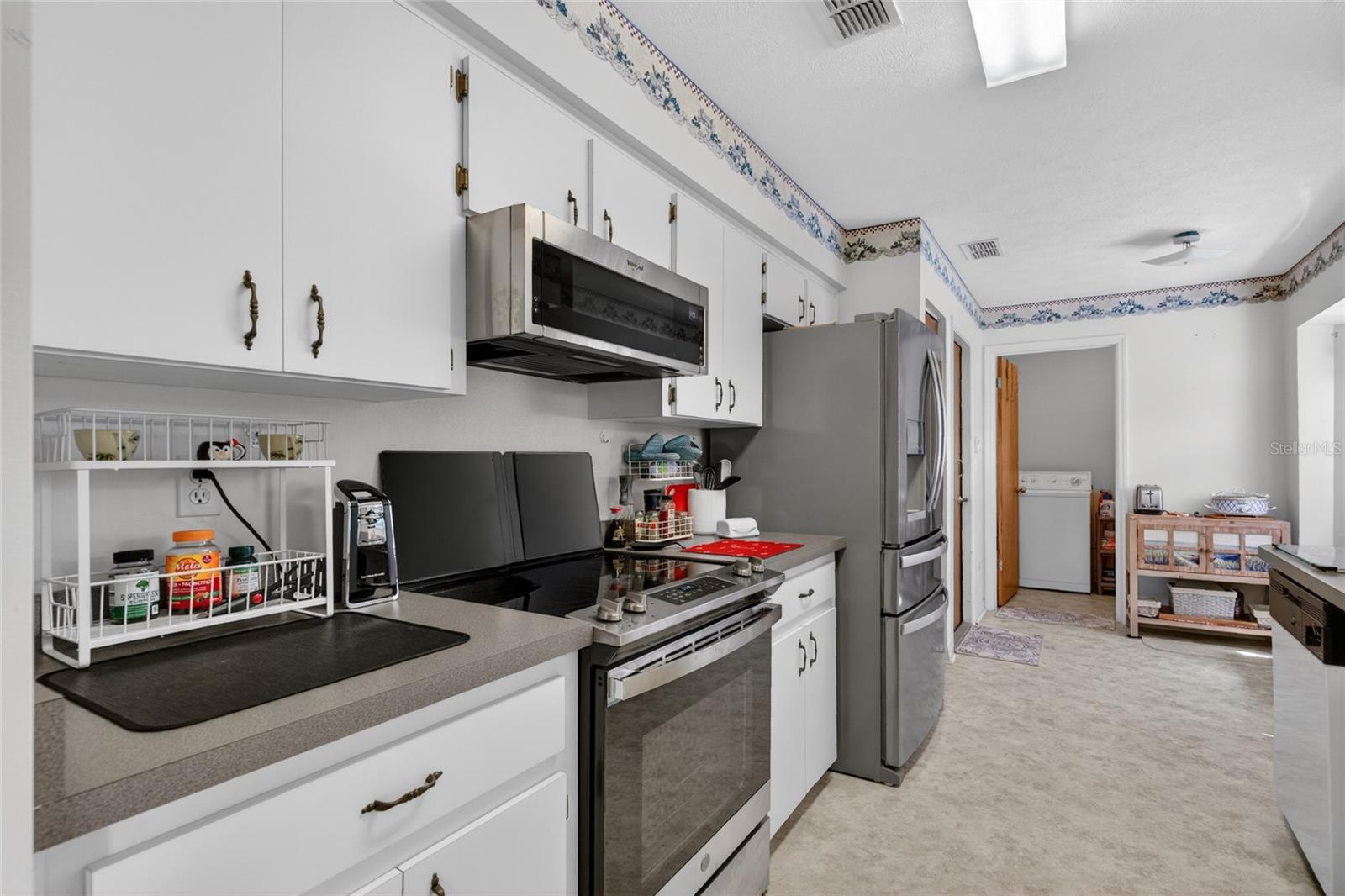 42 LARCH RADL, OCALA, FL, 34480
