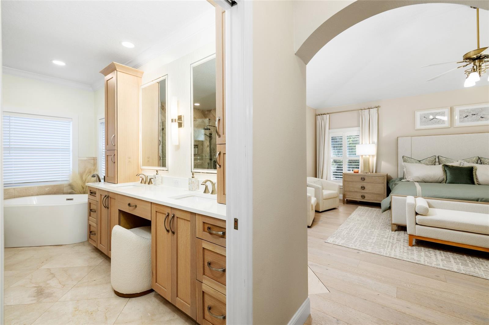 9642 GRETNA GREEN DR, TAMPA, FL, 33626