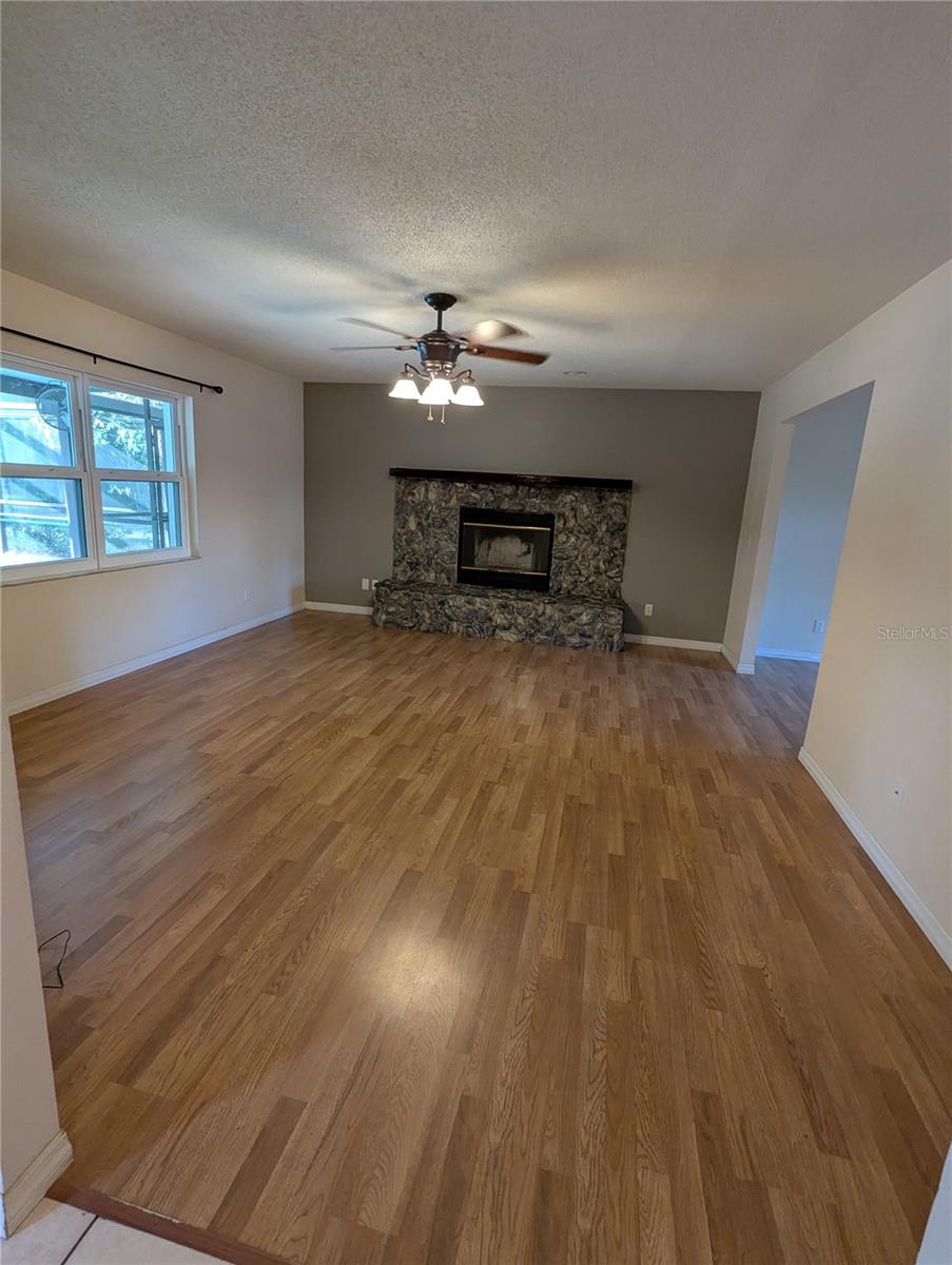 37544 TUCKER RD, ZEPHYRHILLS, FL, 33541