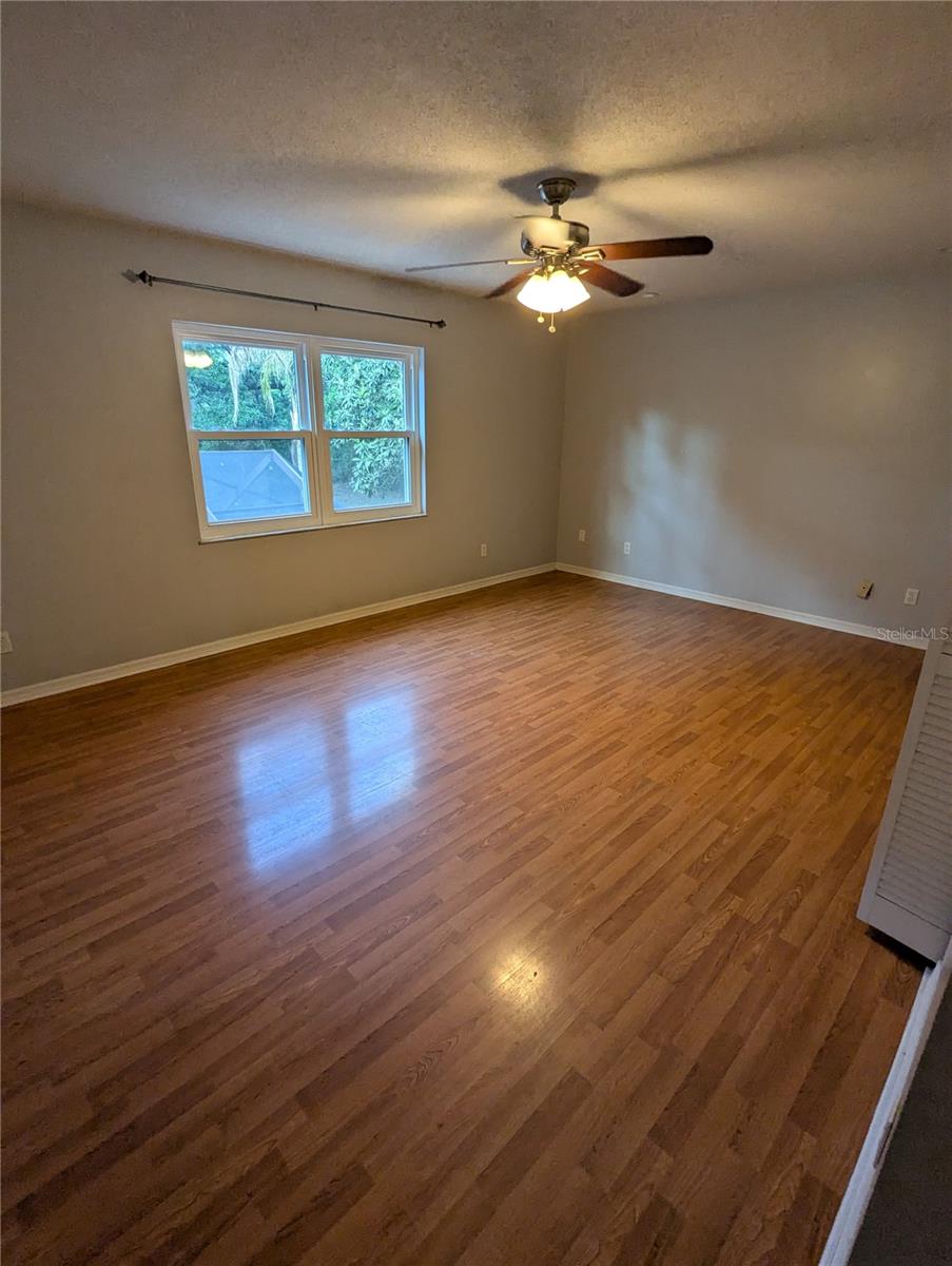 37544 TUCKER RD, ZEPHYRHILLS, FL, 33541