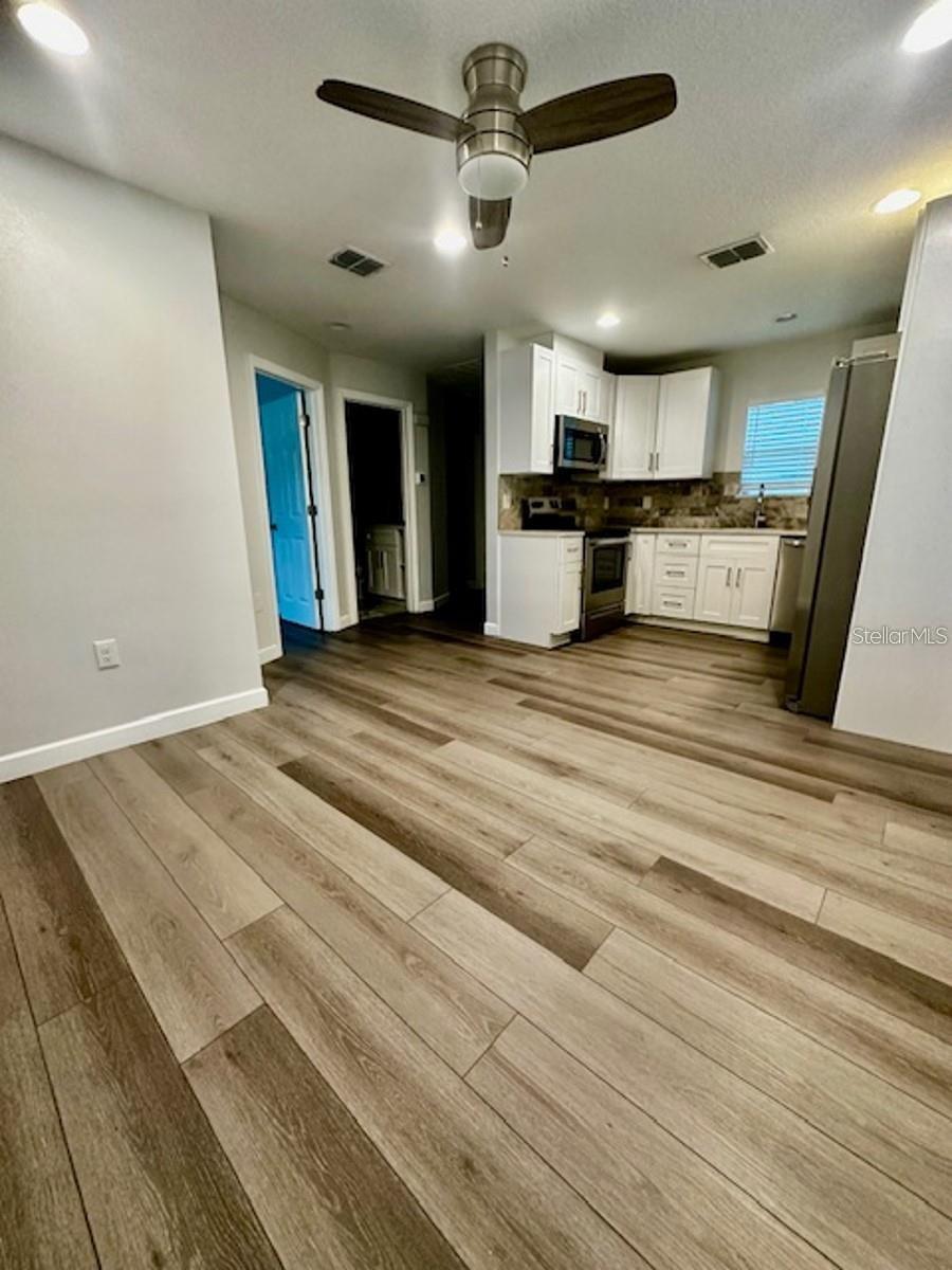 1415 S ADELLE AVE #B, DELAND, FL, 32720