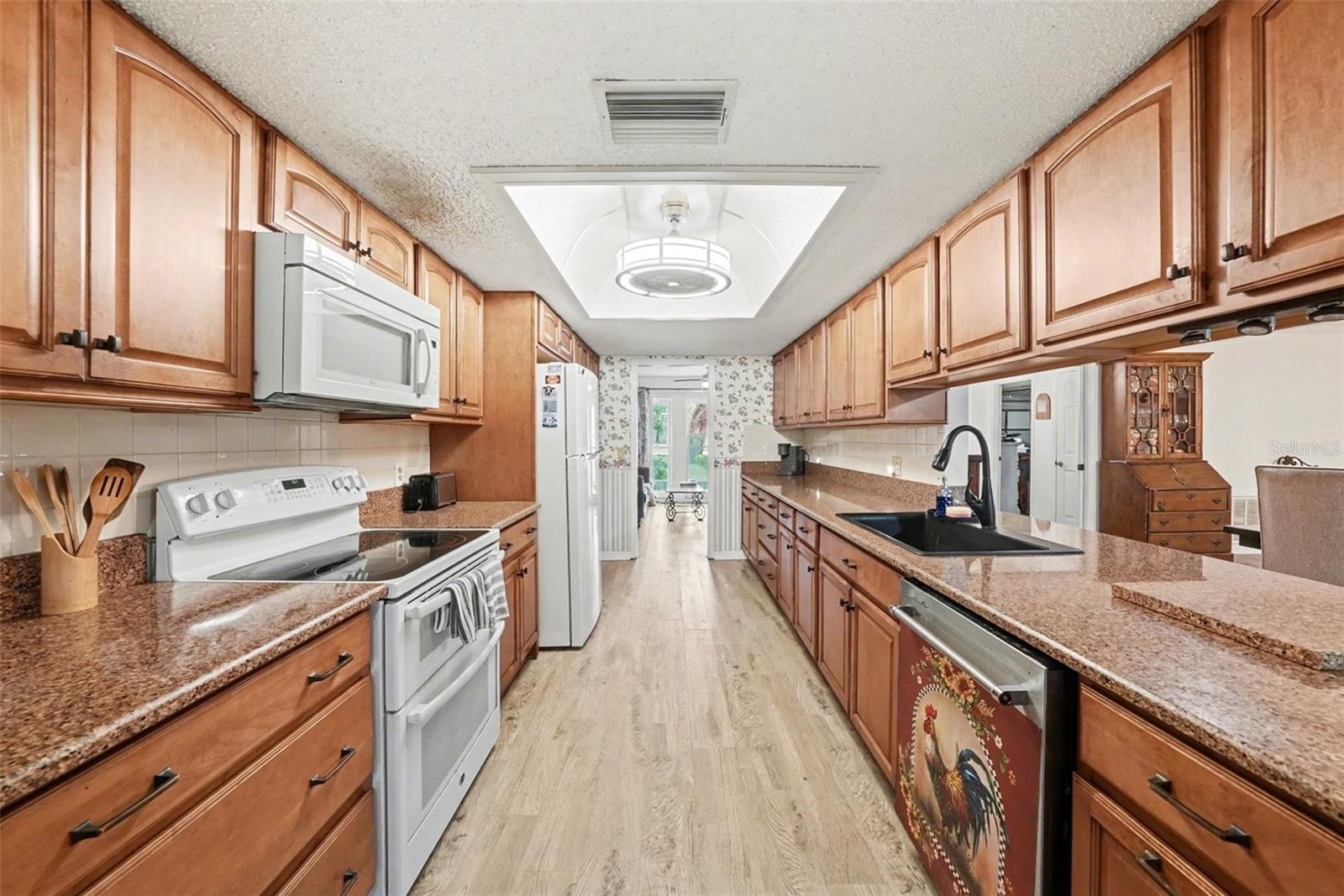 8251 EARLSHIRE LN, SPRING HILL, FL, 34606