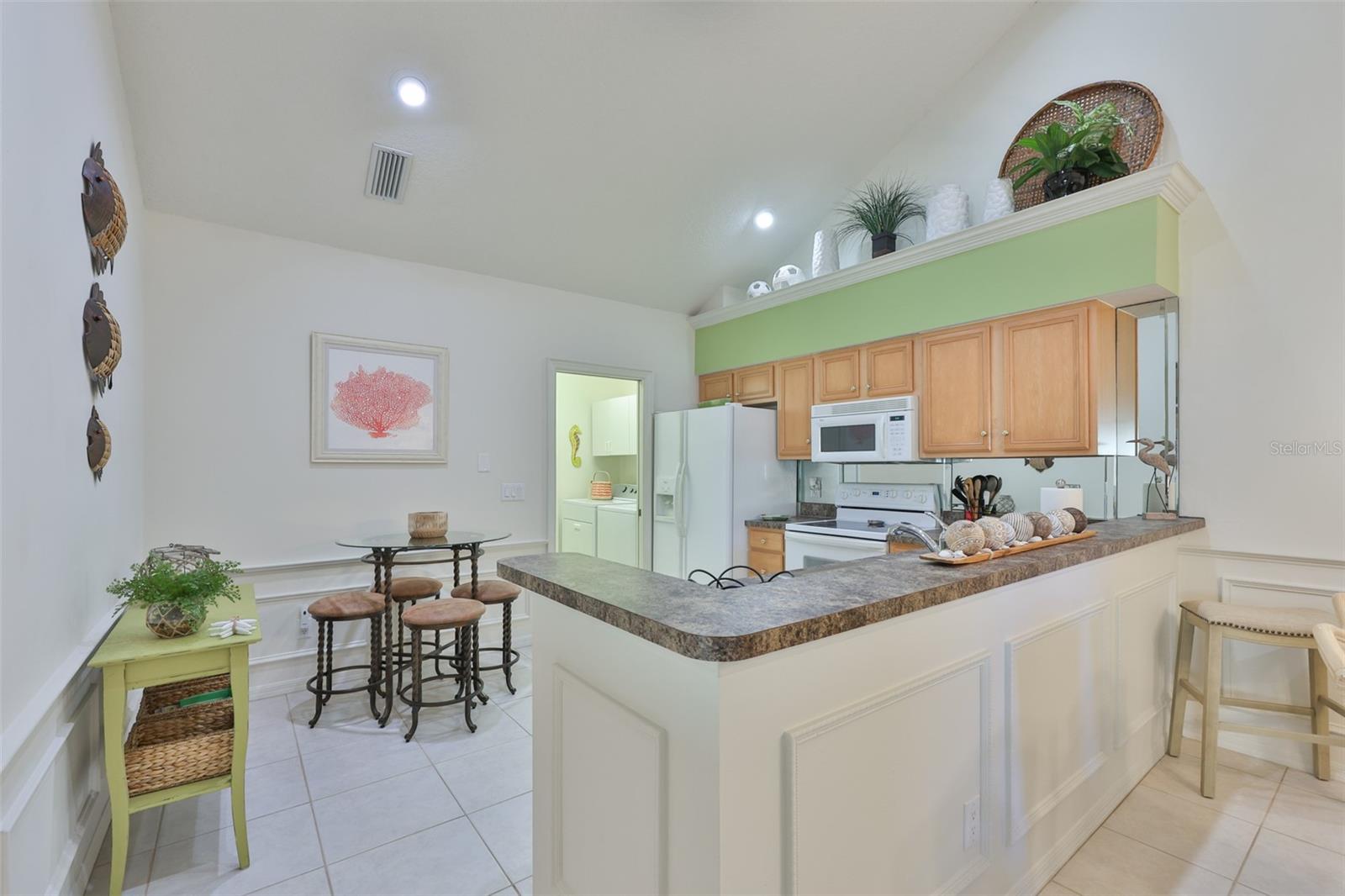 1115 GOLFVIEW WOODS DR, SUN CITY CENTER, FL, 33573