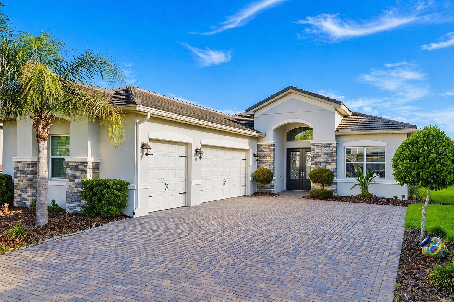 31490 CHESAPEAKE BAY DR, WESLEY CHAPEL, FL, 33543