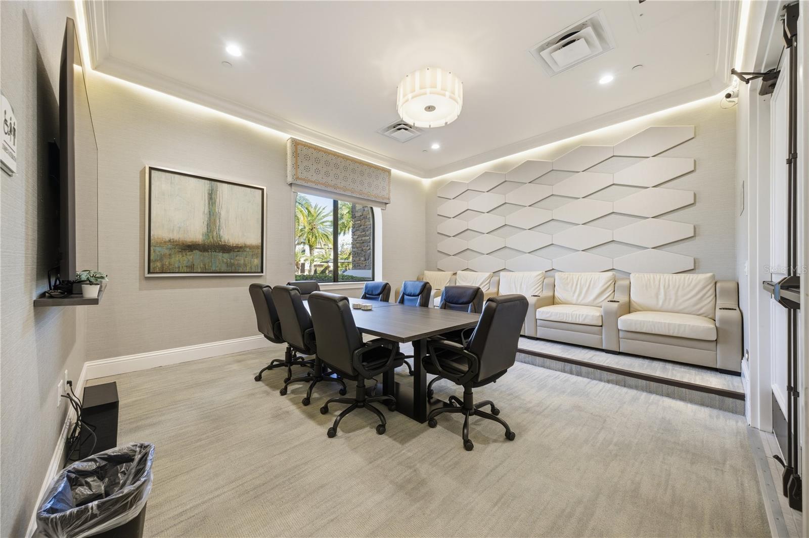 31490 CHESAPEAKE BAY DR, WESLEY CHAPEL, FL, 33543