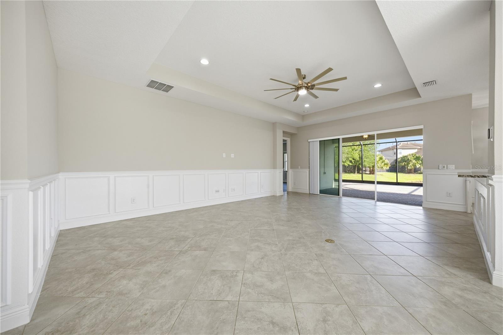 31490 CHESAPEAKE BAY DR, WESLEY CHAPEL, FL, 33543