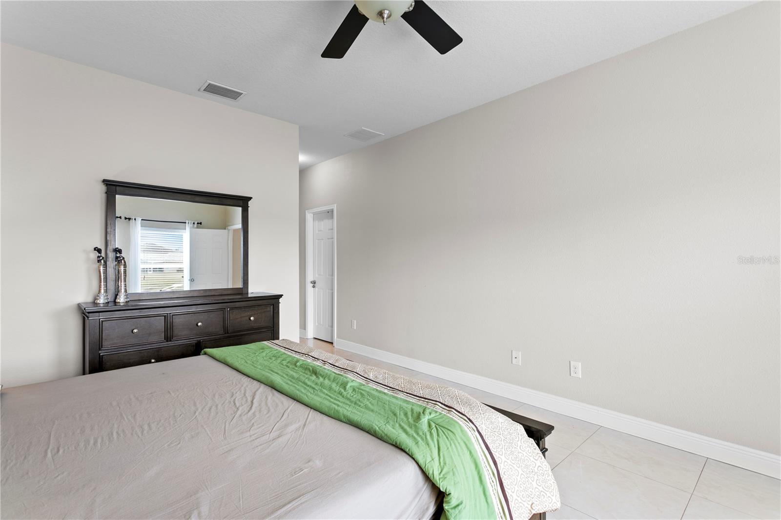 2837 MAPLE BROOK LOOP, LUTZ, FL, 33558