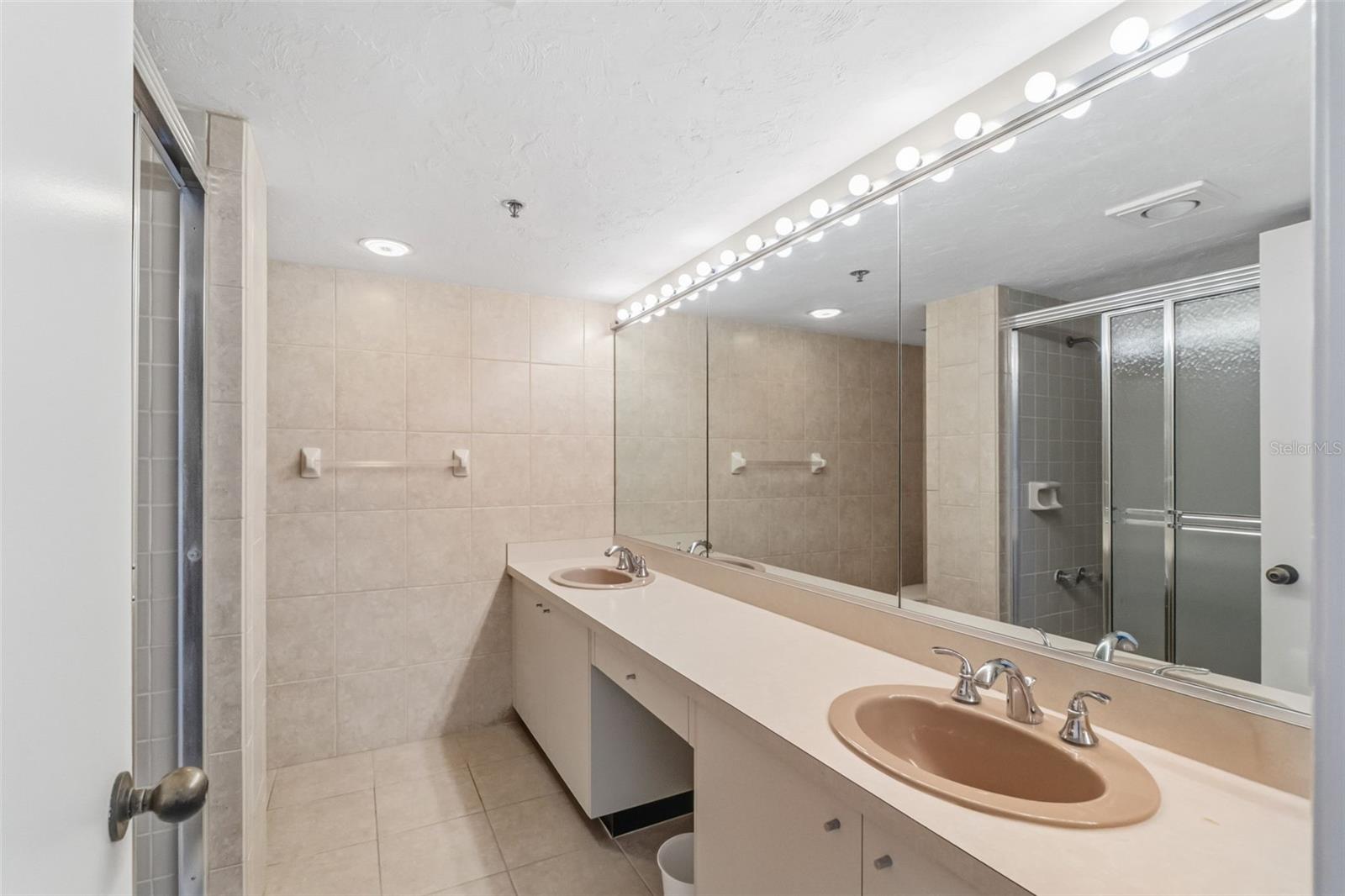 988 BLVD OF THE ARTS #1116, SARASOTA, FL, 34236