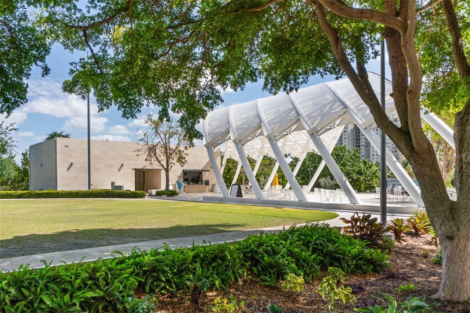 988 BLVD OF THE ARTS #1116, SARASOTA, FL, 34236