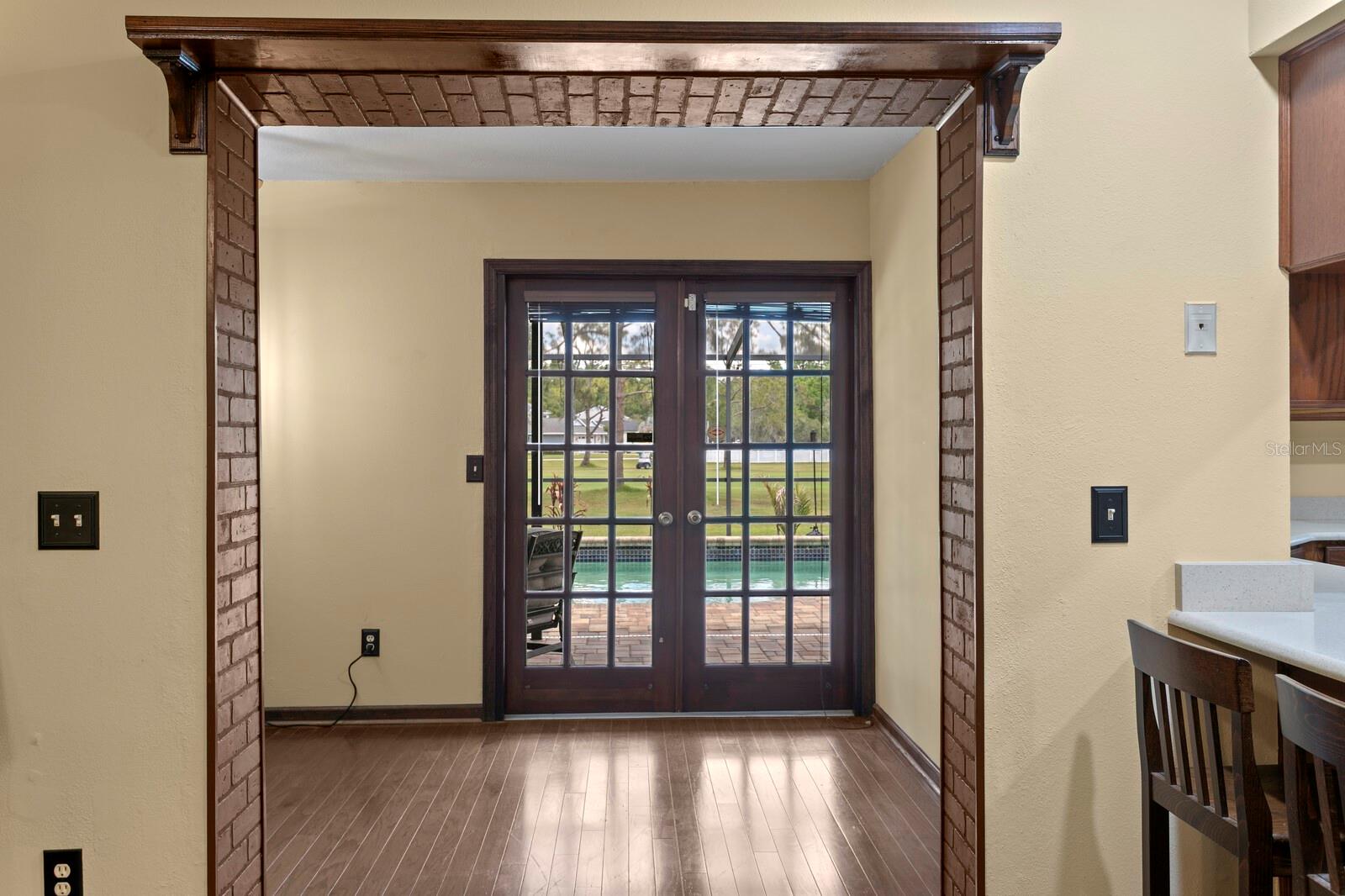 16701 E COURSE DR, TAMPA, FL, 33624