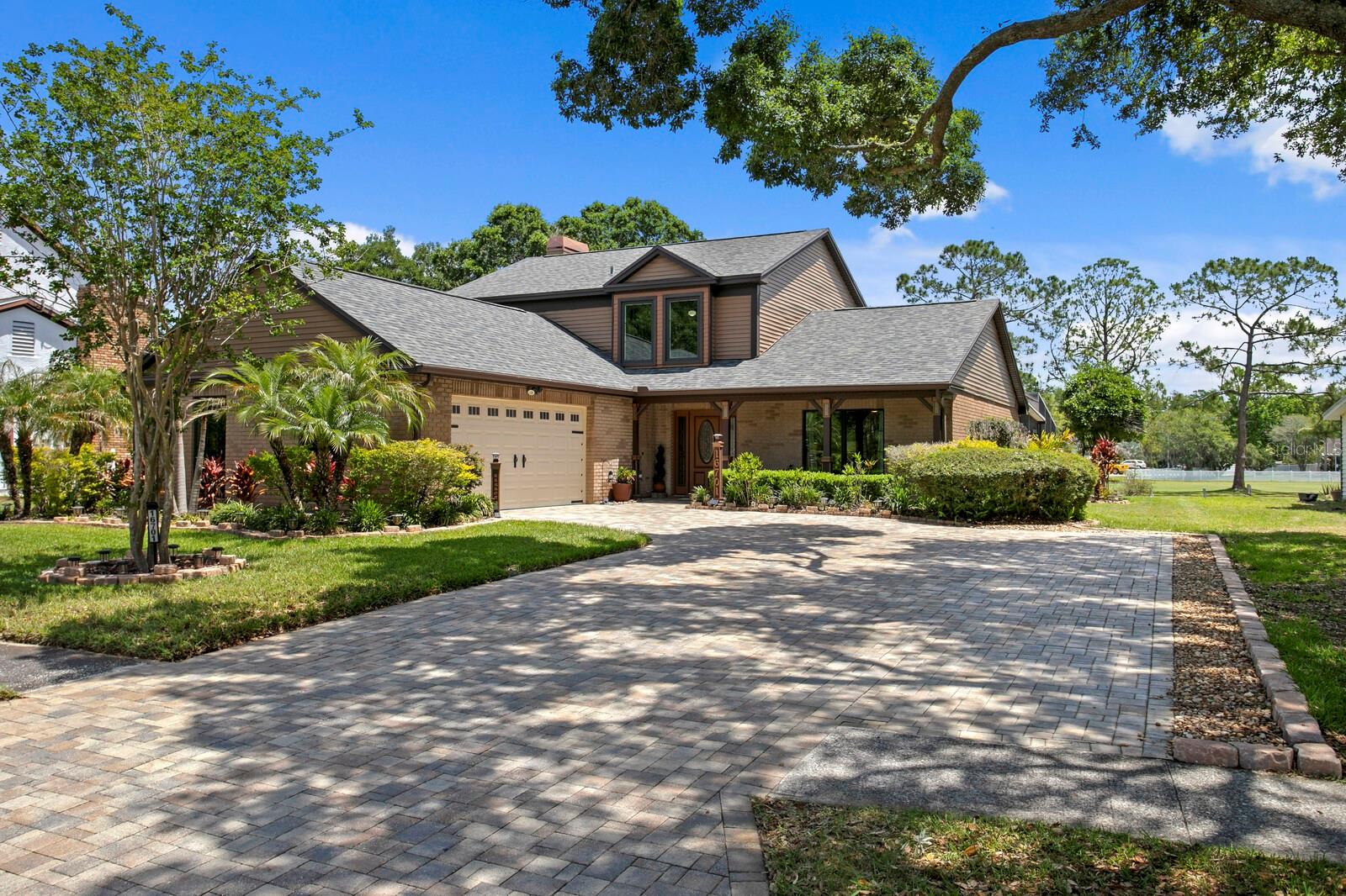 16701 E COURSE DR, TAMPA, FL, 33624