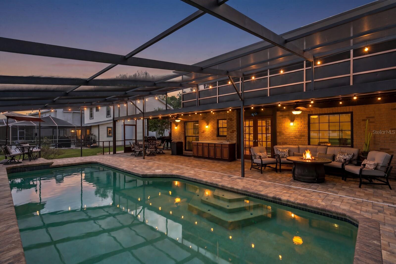 16701 E COURSE DR, TAMPA, FL, 33624