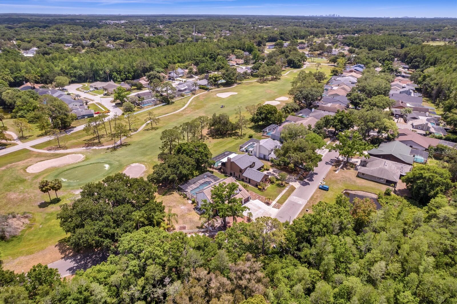 16701 E COURSE DR, TAMPA, FL, 33624