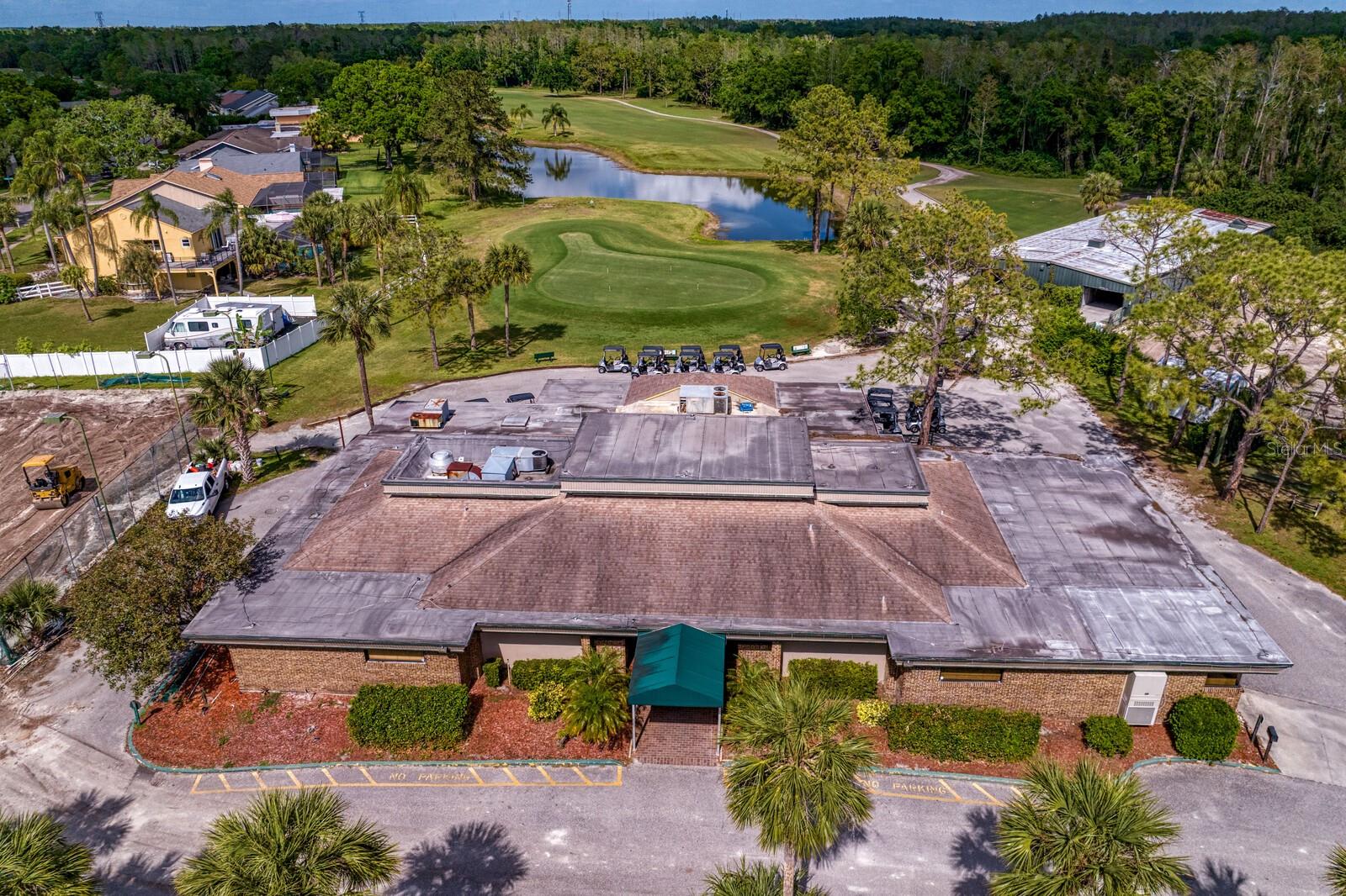 16701 E COURSE DR, TAMPA, FL, 33624