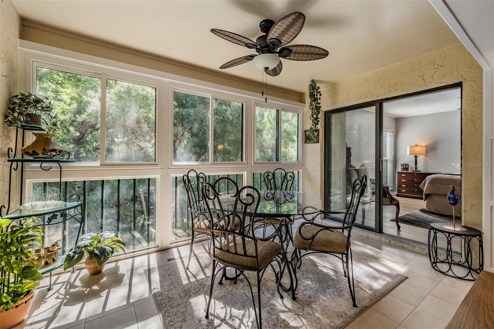 1801 E LAKE RD #6J, PALM HARBOR, FL, 34685